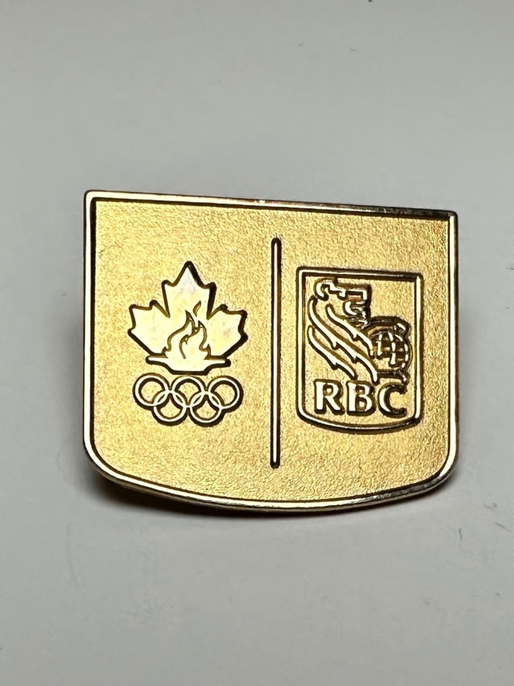 ✨2 for $10✨   Vintage Olympic Team Canada RBC Lapel Pin Gold Tone Maple Leaf